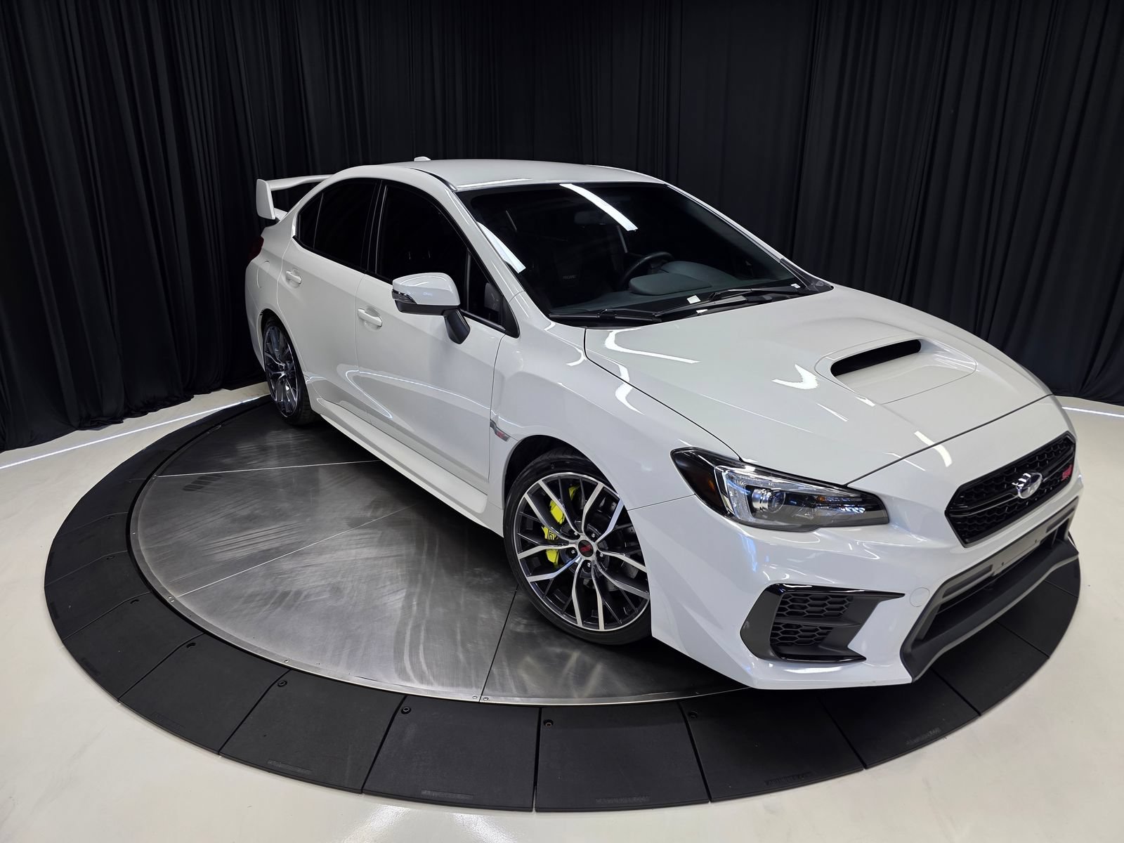 Used 2020 Subaru WRX STI AWD/4WD image 18