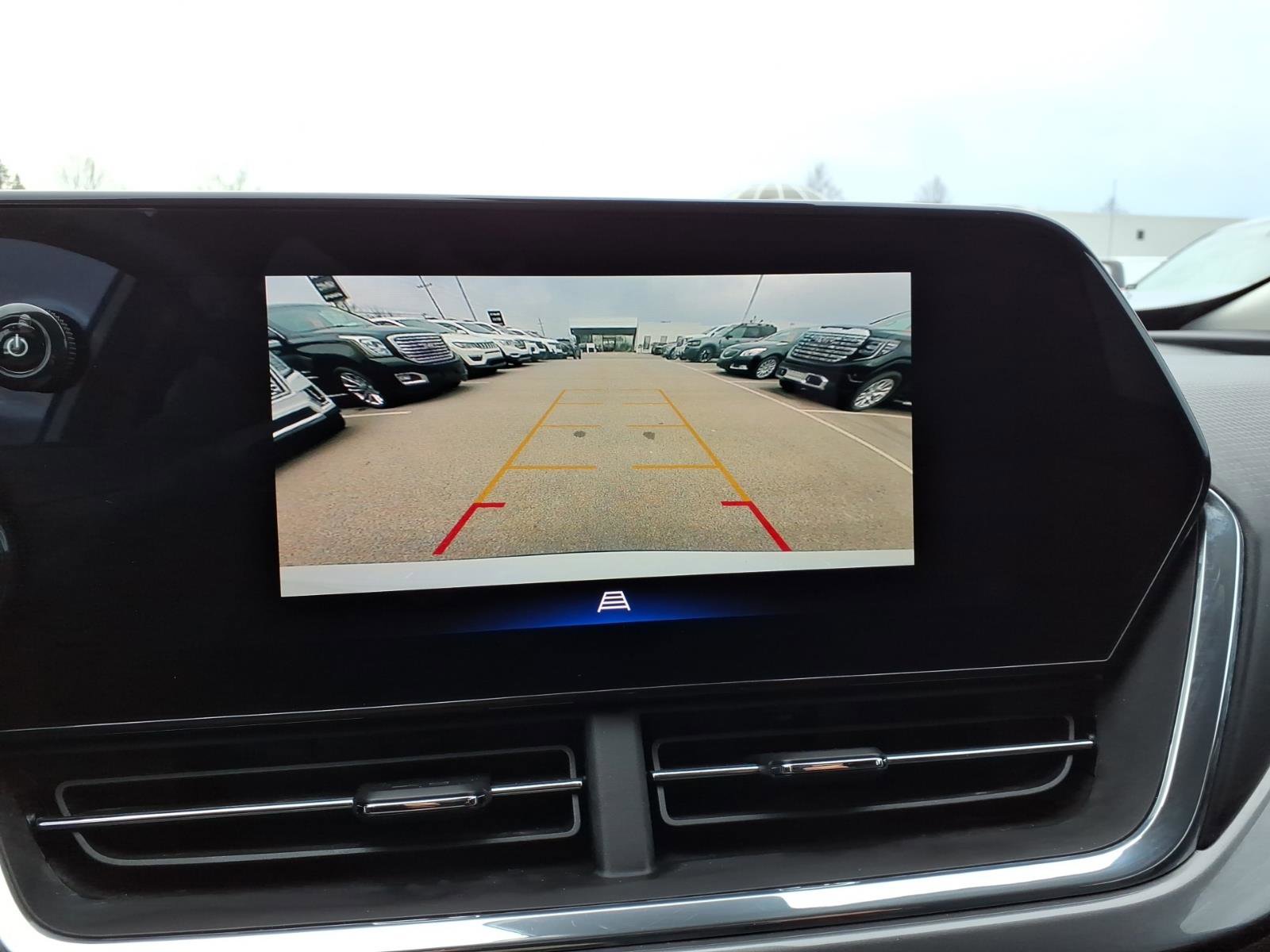 Certified 2024 Chevrolet Trax ACTIV image 22