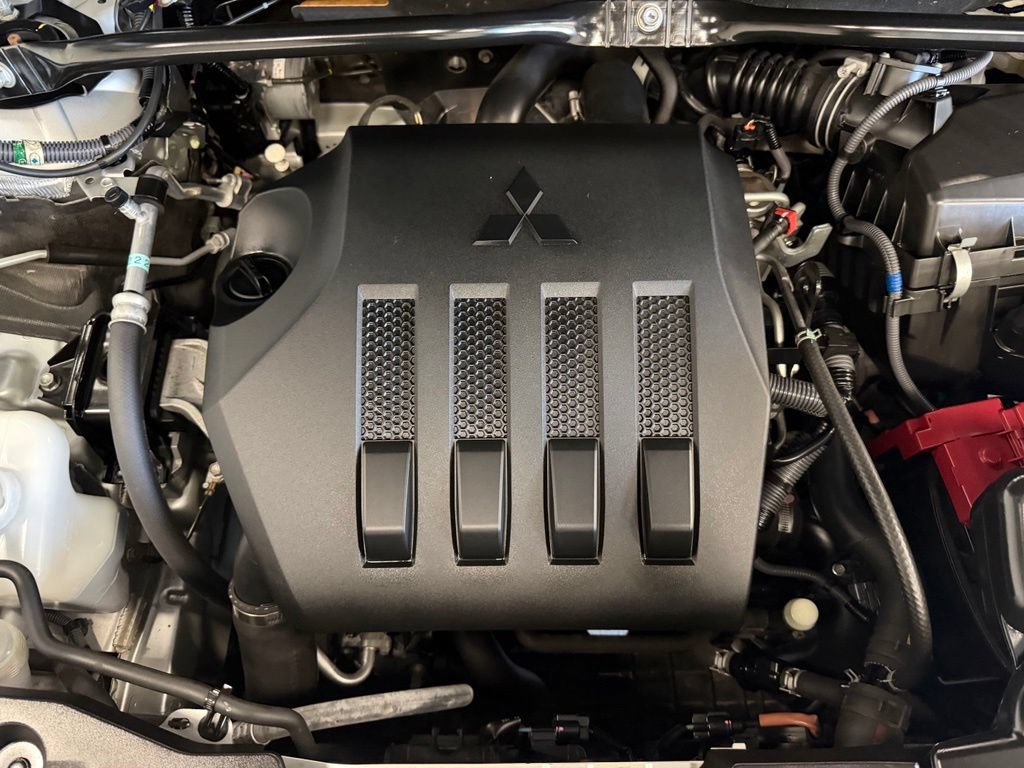 Used 2018 Mitsubishi Eclipse Cross SEL AWD/4WD image 9