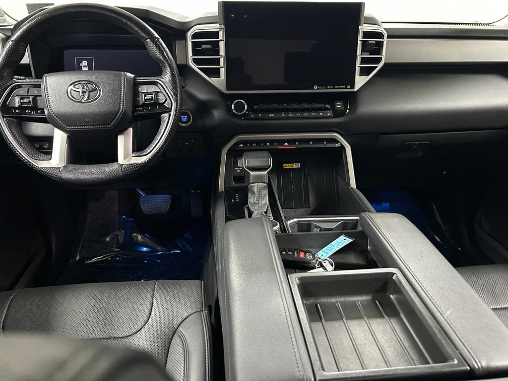 Used 2024 Toyota Tundra Limited AWD/4WD image 15