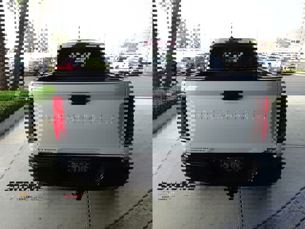 New 2026 Chevrolet Colorado ZR2 image 7