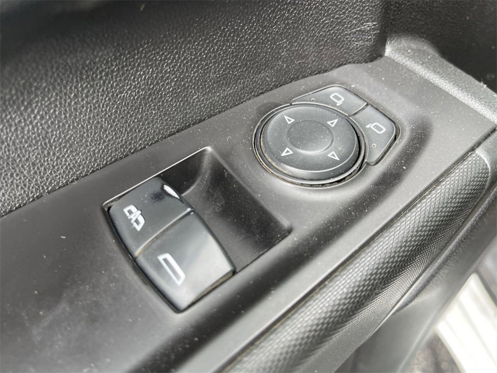 Used 2020 GMC Sierra 2500 4x4 Regular Cab w/ Convenience Package image 13