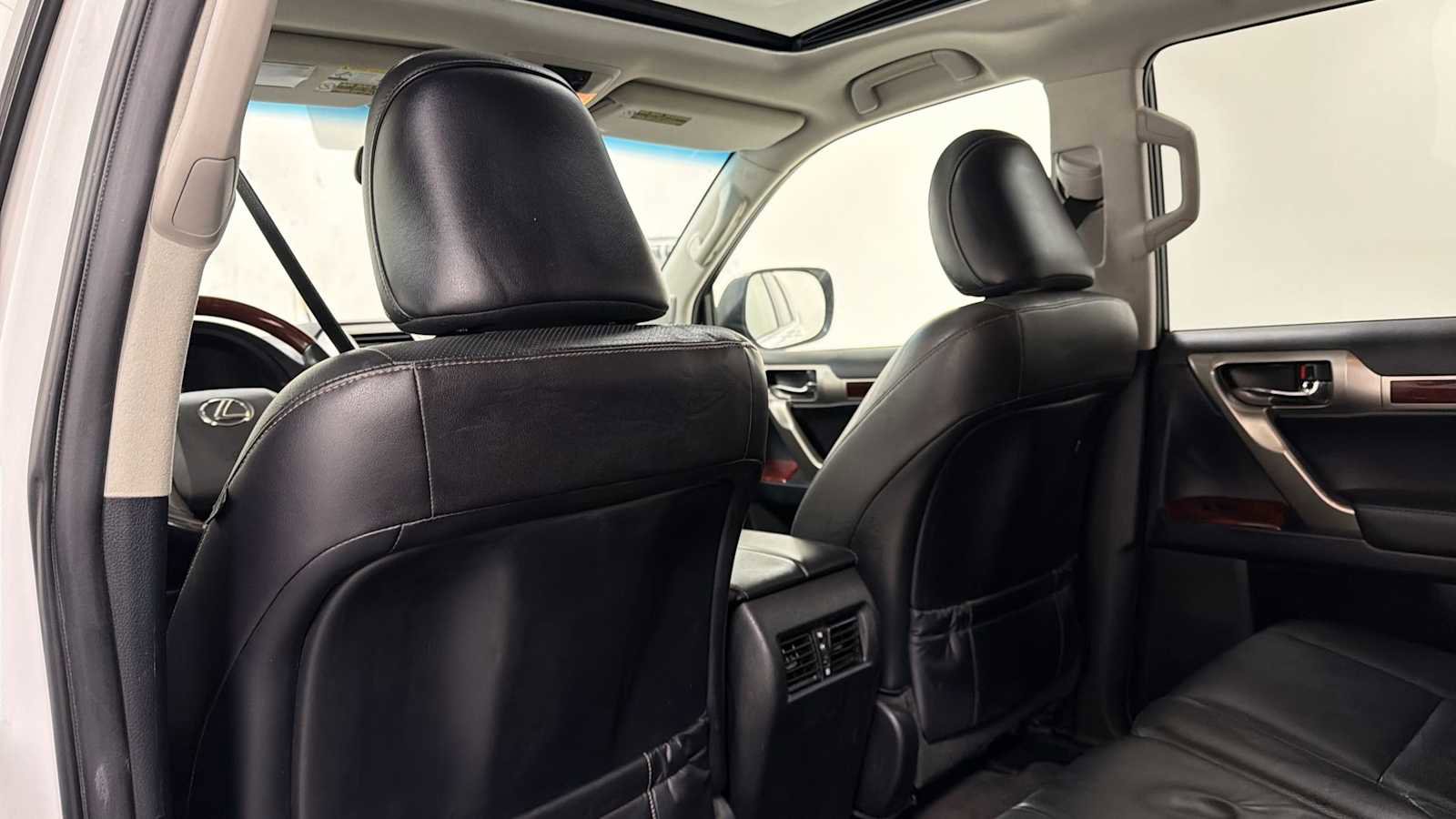 Used 2013 Lexus GX 460 w/ Convenience Pkg image 27