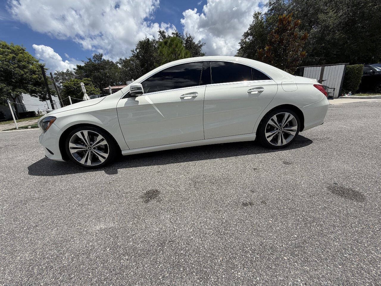 Used 2018 Mercedes-Benz CLA 250 image 4