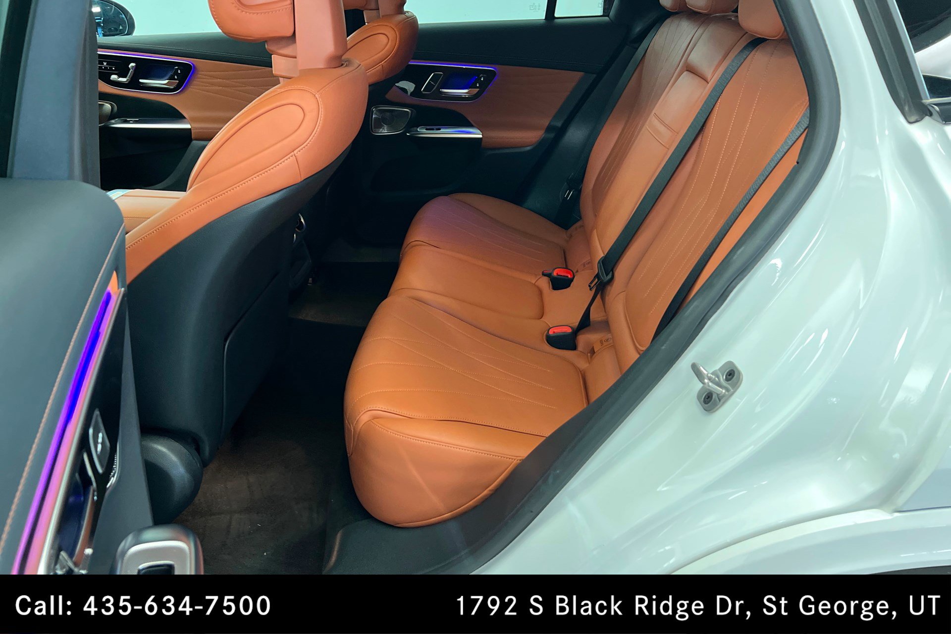 Used 2024 Mercedes-Benz GLC 300 4MATIC image 21