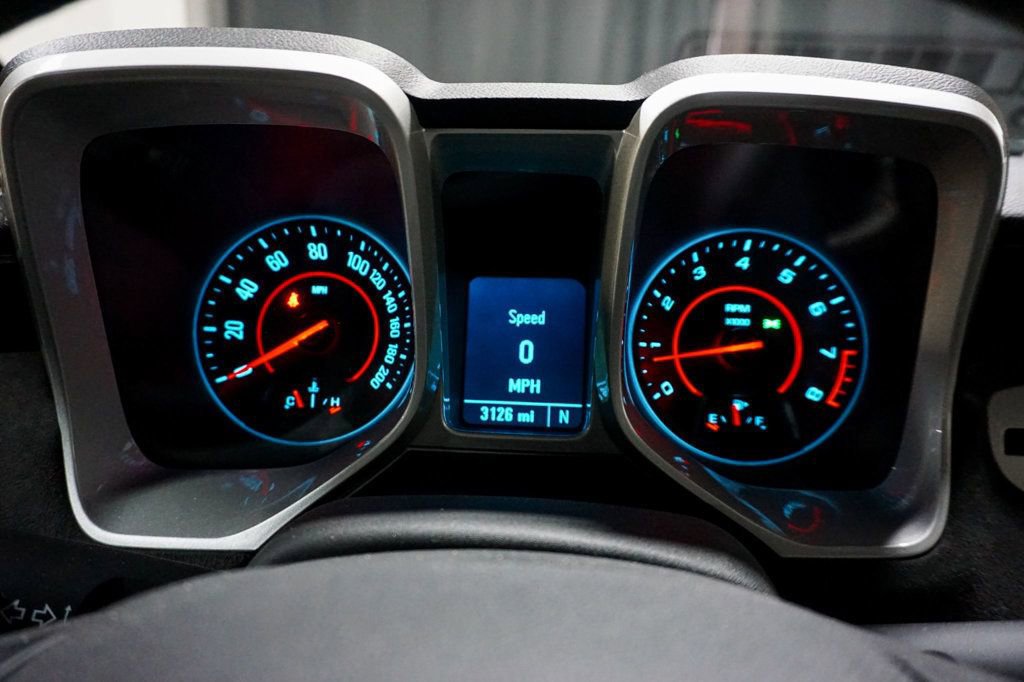 Used 2015 Chevrolet Camaro Z/28 image 22