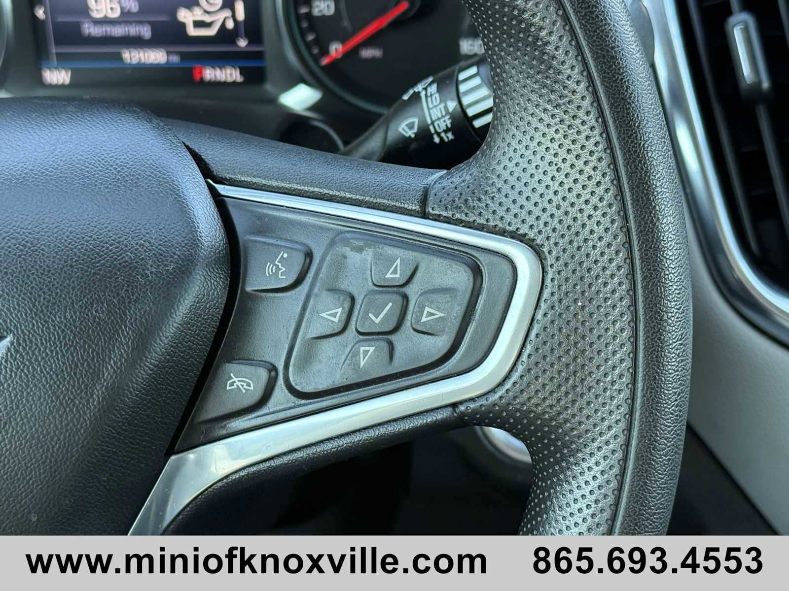 Used 2022 Chevrolet Equinox LS w/ LS Convenience Package image 17