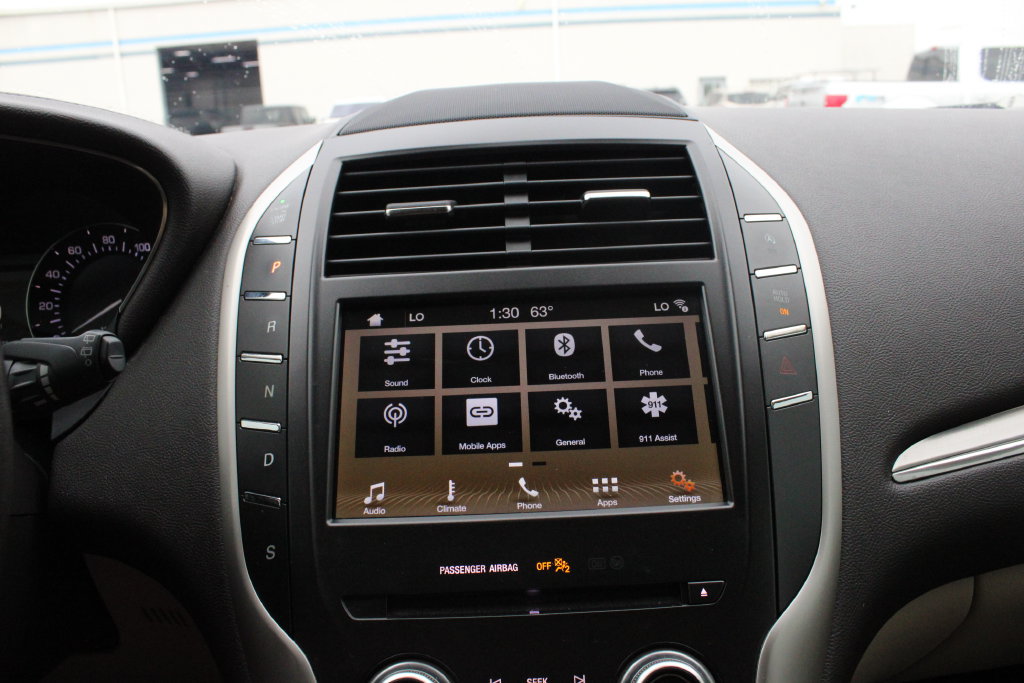Used 2019 Lincoln MKC Premiere FWD image 16