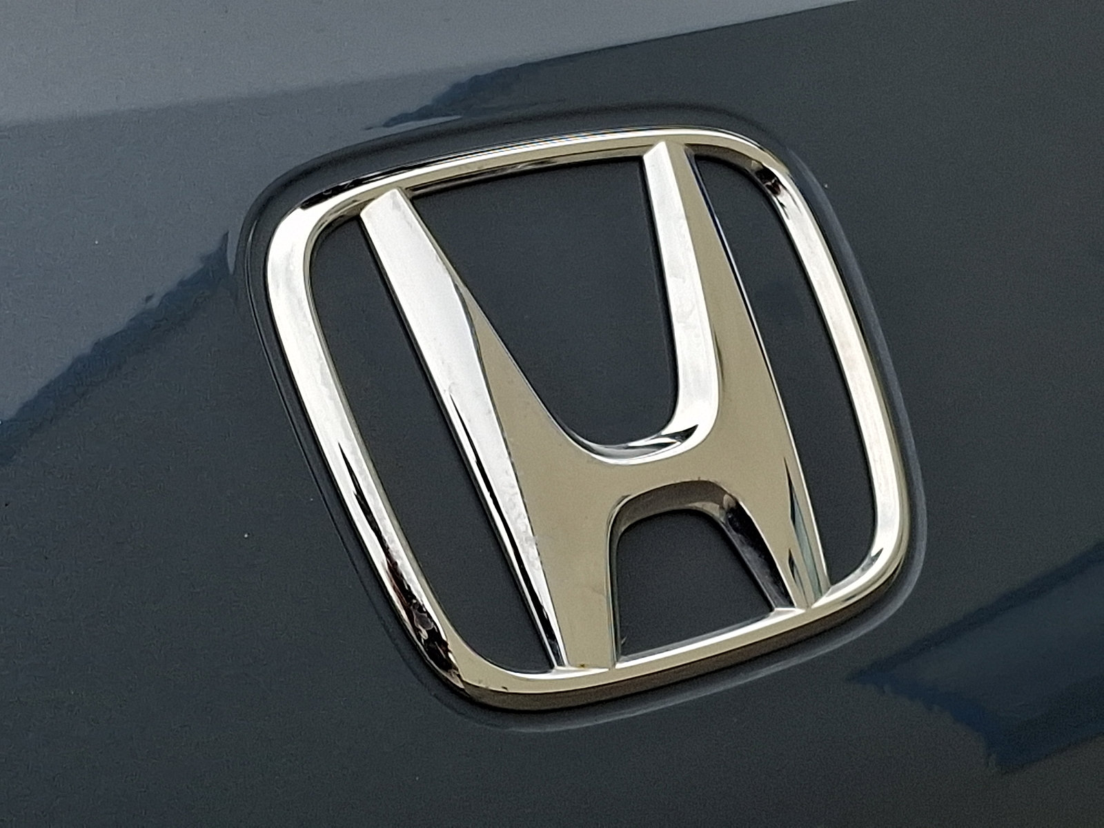 Certified 2025 Honda HR-V Sport image 30
