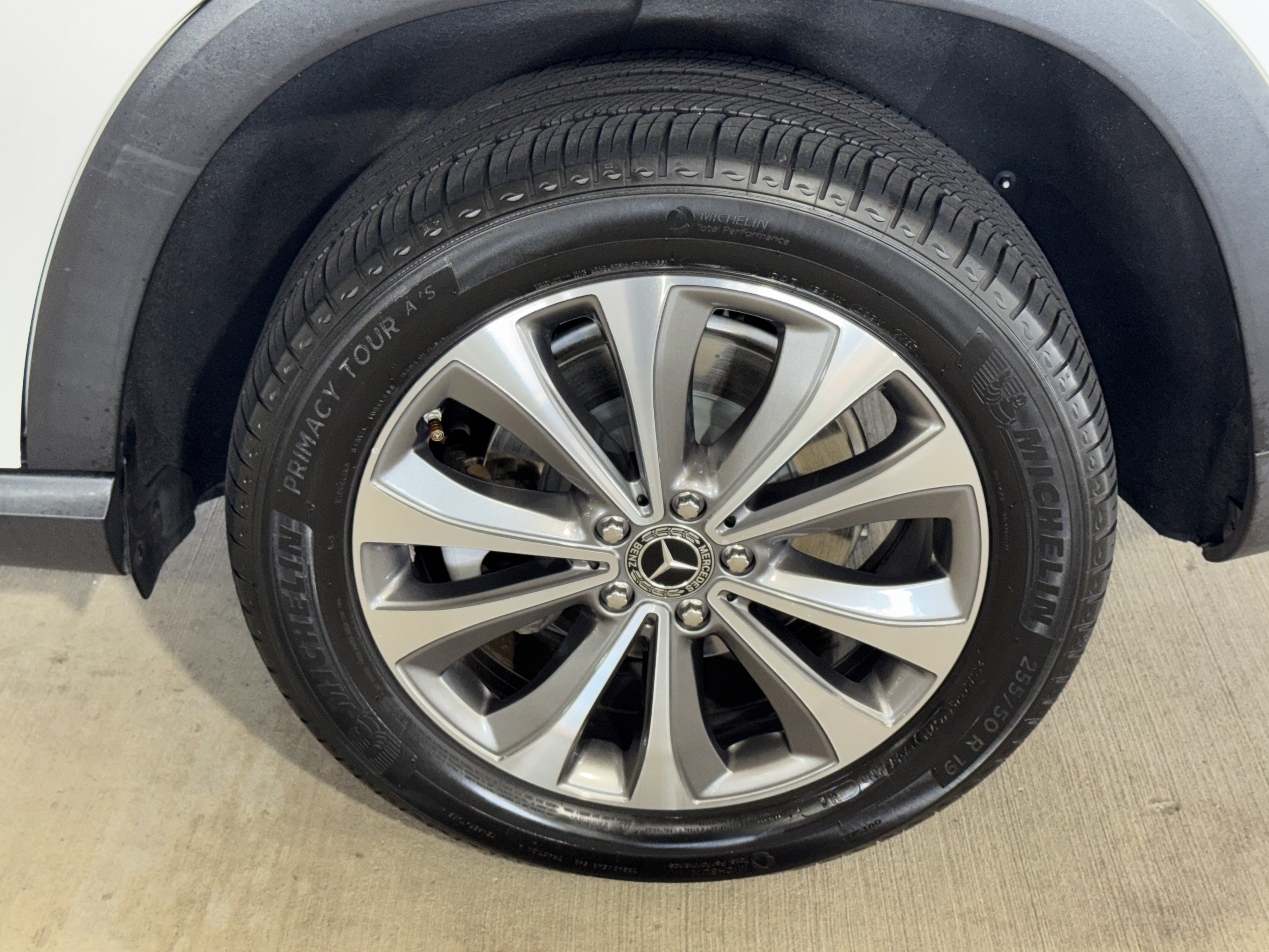 Used 2020 Mercedes-Benz GLE 350 4MATIC image 37