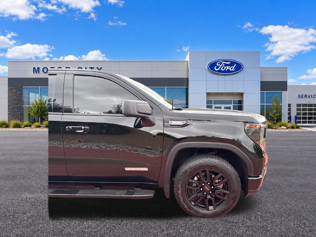 Used 2025 GMC Sierra 1500 Elevation w/ Preferred Package AWD/4WD image 31