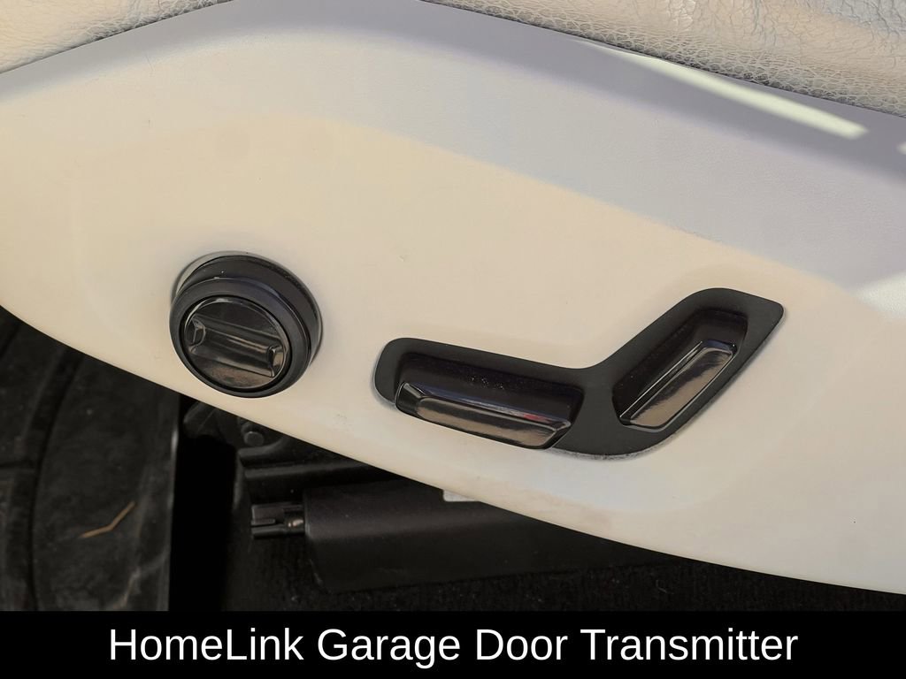 Used 2021 Volvo XC60 T6 Momentum image 28