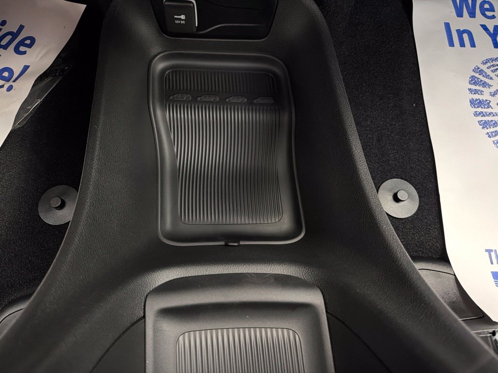 New 2027 Chrysler Pacifica LX FWD image 13