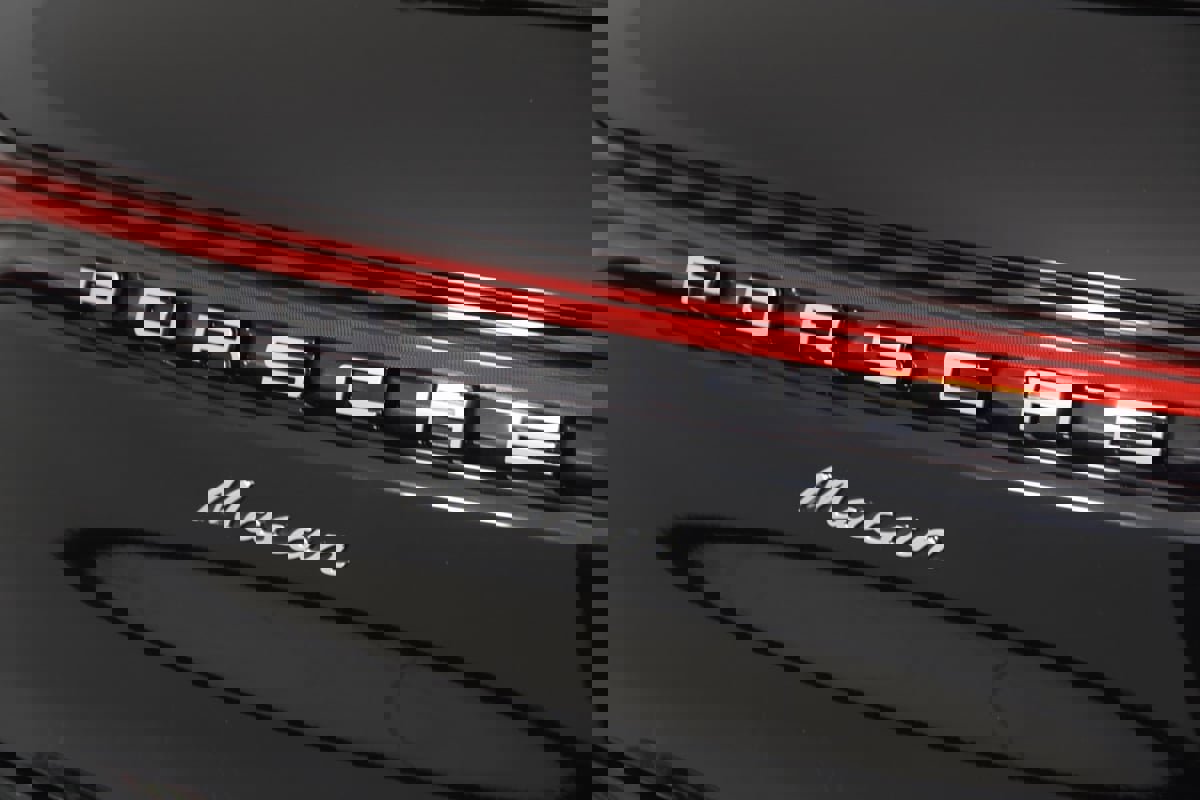 Used 2020 Porsche Macan image 50