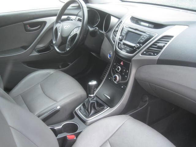 Used 2015 Hyundai Elantra Sport image 19