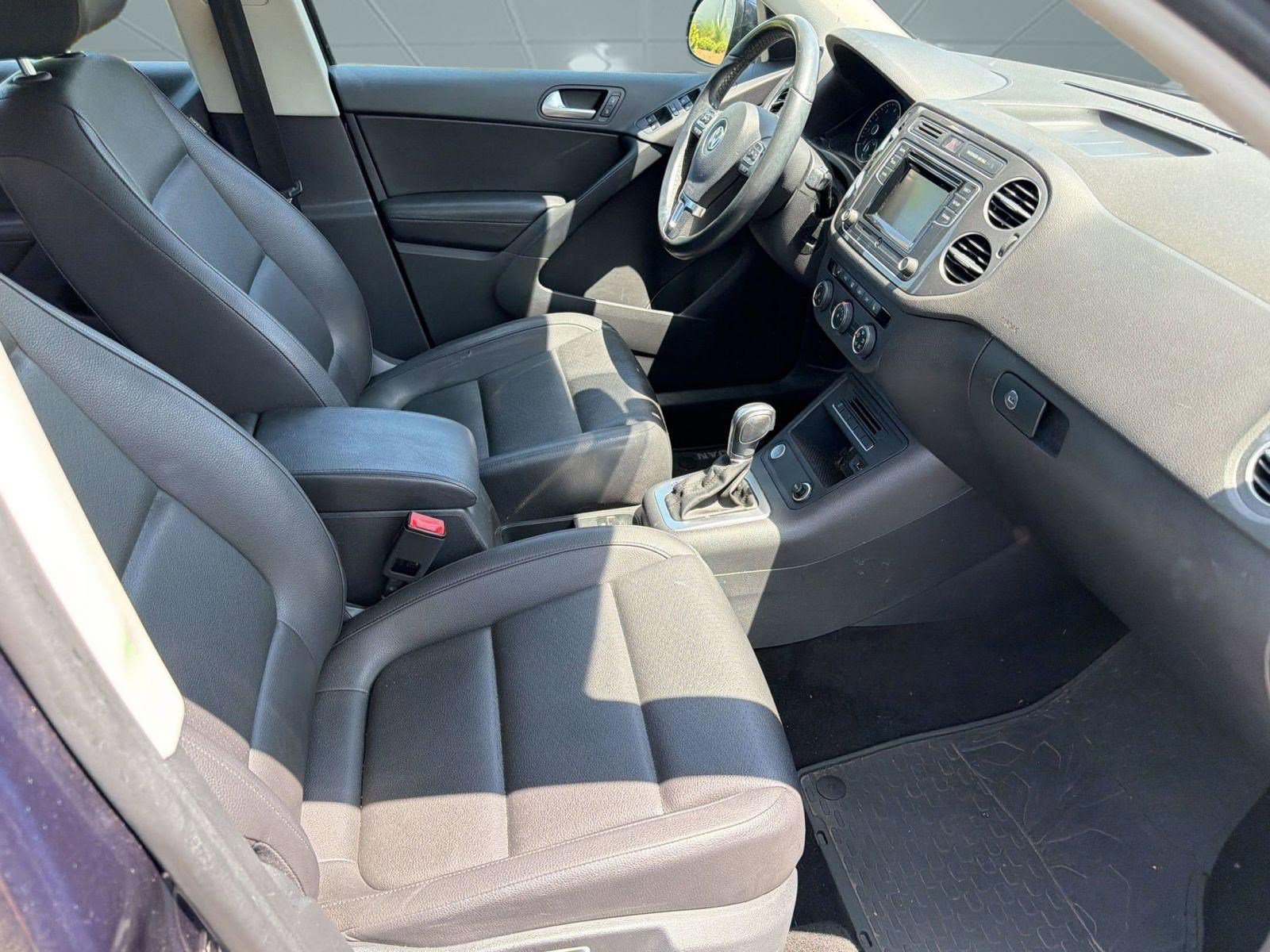 Used 2016 Volkswagen Tiguan S FWD image 28