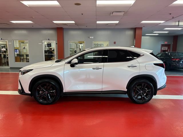Used 2024 Lexus NX 450h+ AWD w/ Vision Package image 6