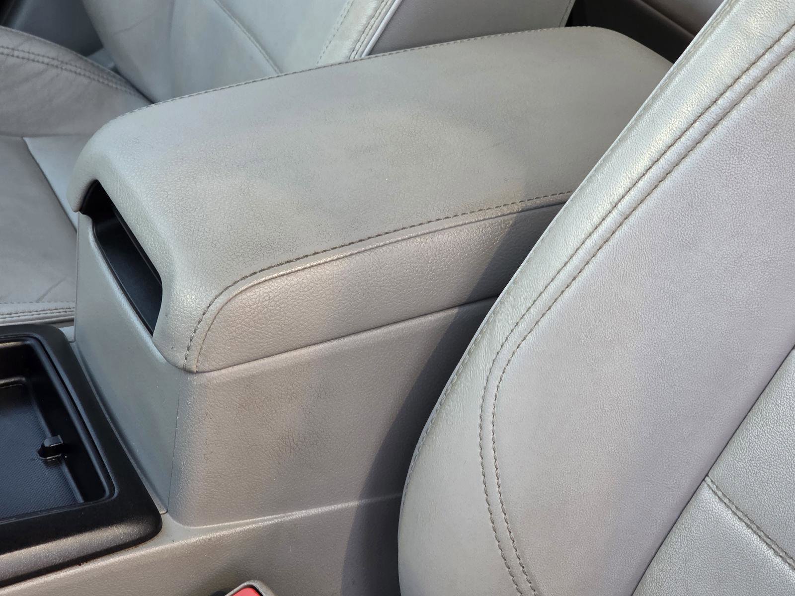 Used 2017 Toyota Camry XLE image 35