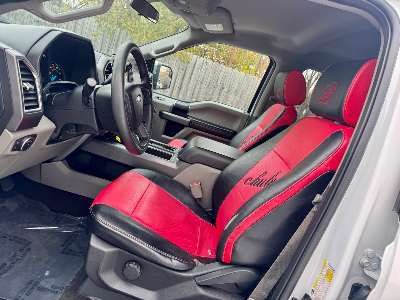 Used 2015 Ford F150 XLT image 22