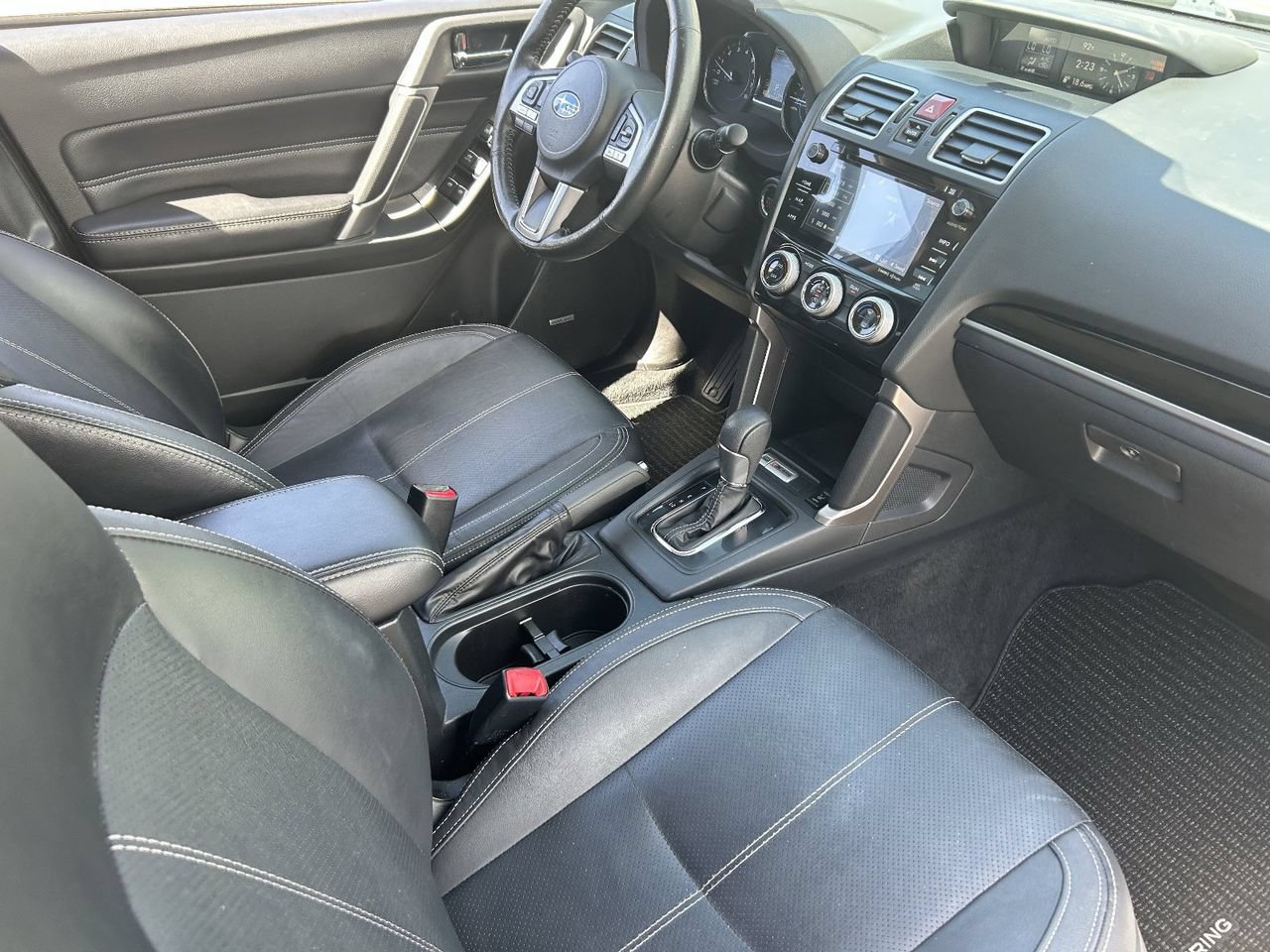 Used 2018 Subaru Forester 2.5i Touring w/ Popular Package #3B AWD/4WD image 14