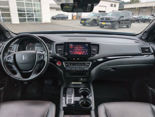 Used 2023 Honda Ridgeline Black Edition image 13