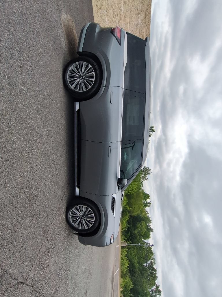 New 2026 INFINITI QX80 Luxe RWD image 3
