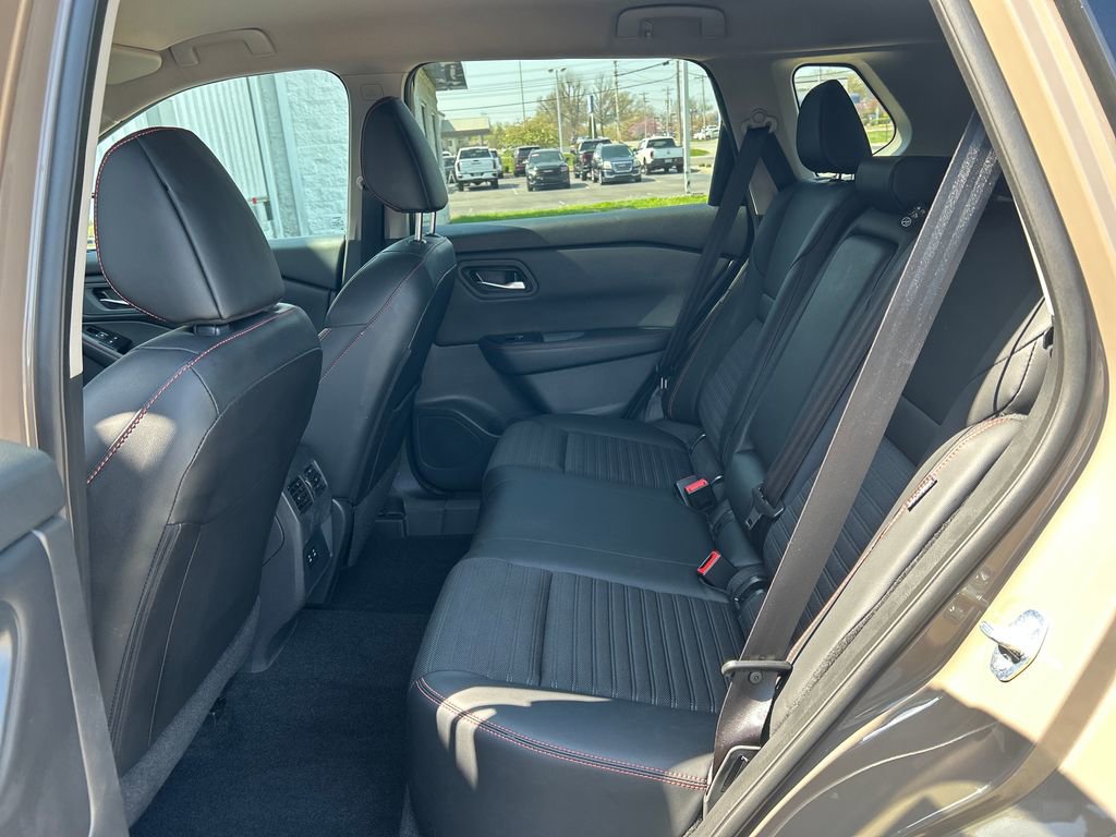 Used 2025 Nissan Rogue Rock Creek w/ Rock Creek Premium Package image 34