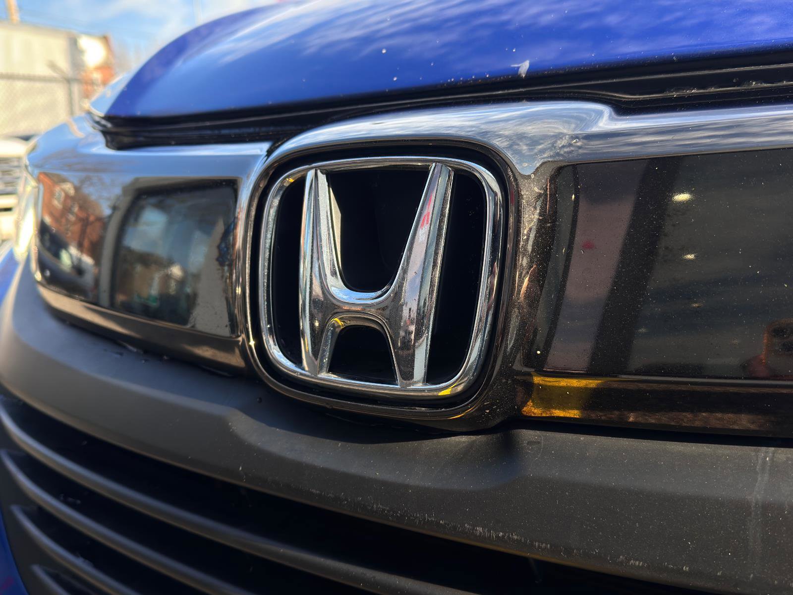 Used 2022 Honda HR-V Sport image 11