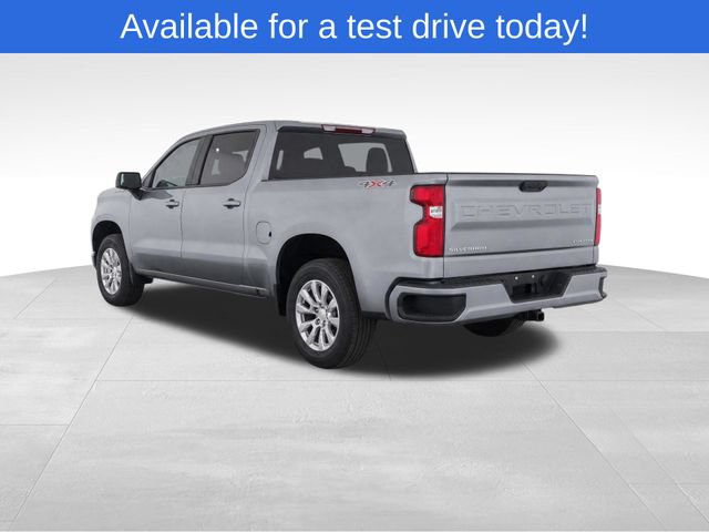 Used 2025 Chevrolet Silverado 1500 Custom AWD/4WD image 3