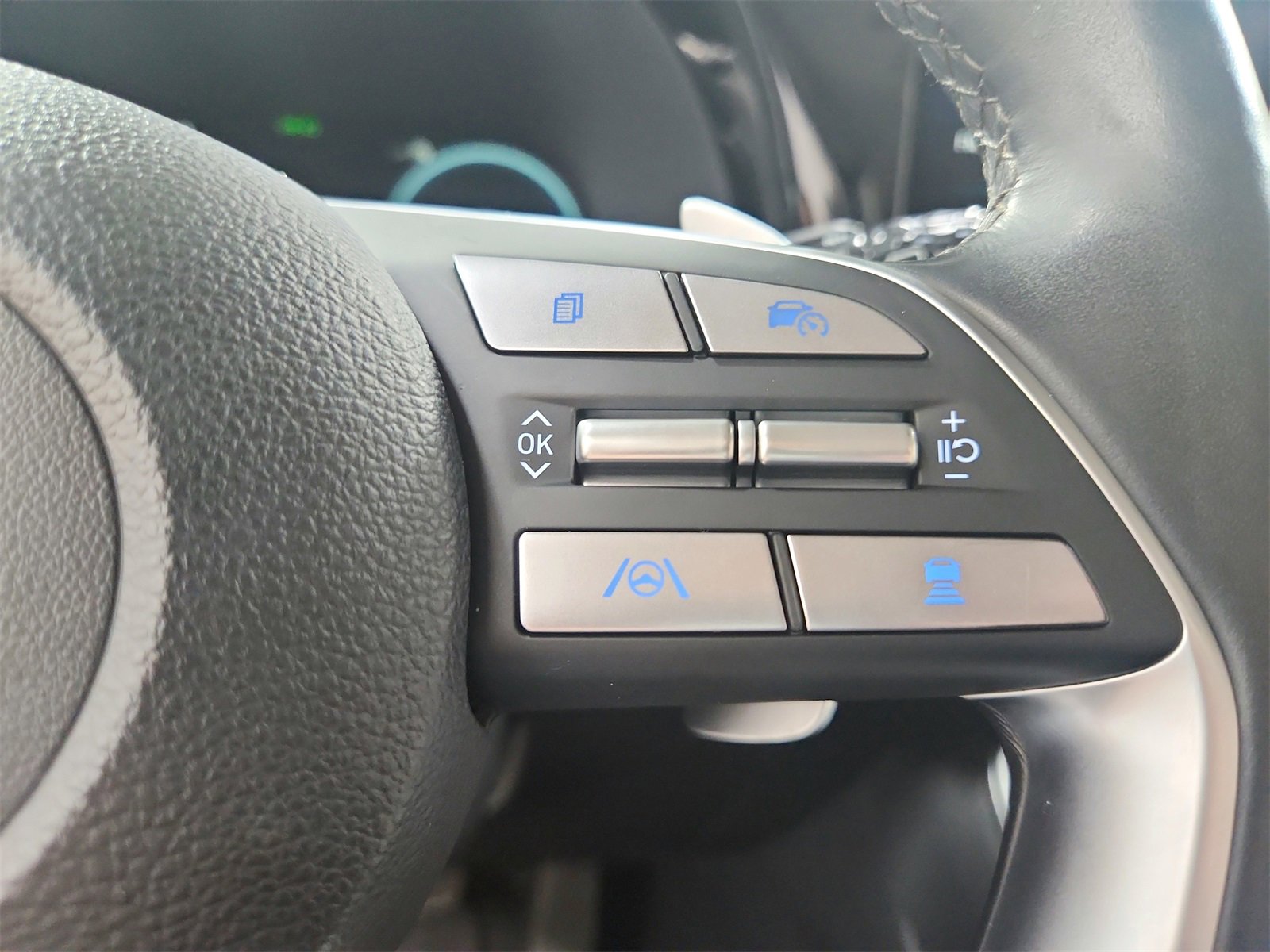 Used 2023 Hyundai Palisade SEL w/ Premium Package image 25