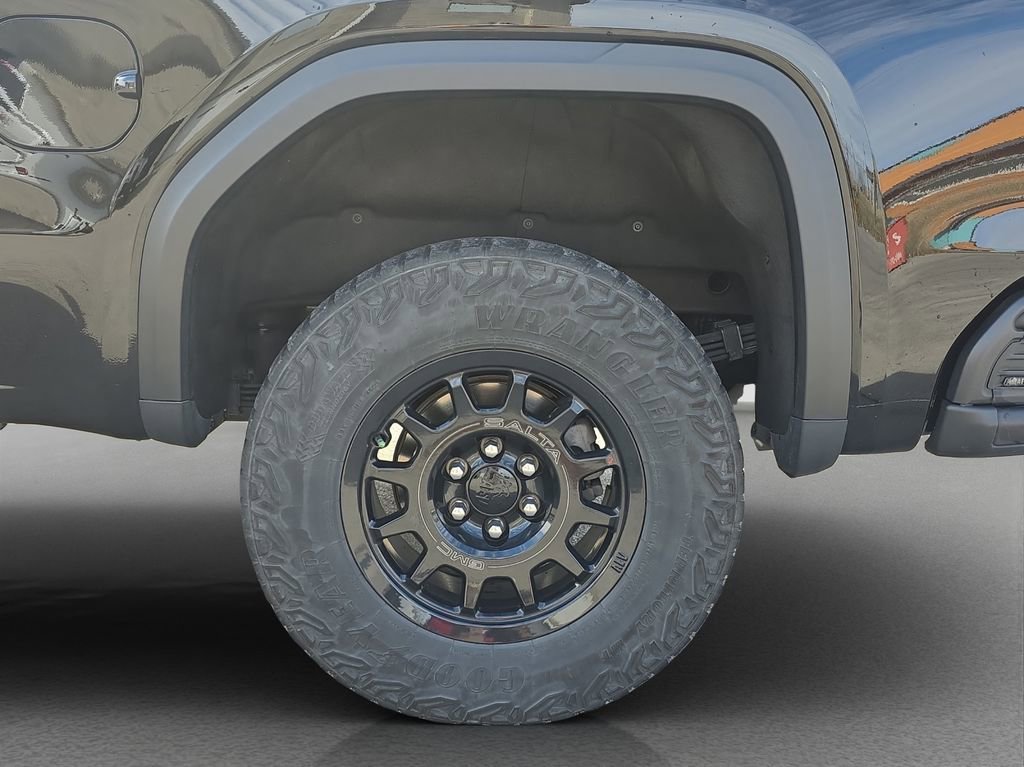 Used 2023 GMC Sierra 1500 AT4X w/ AT4X AEV Edition image 5