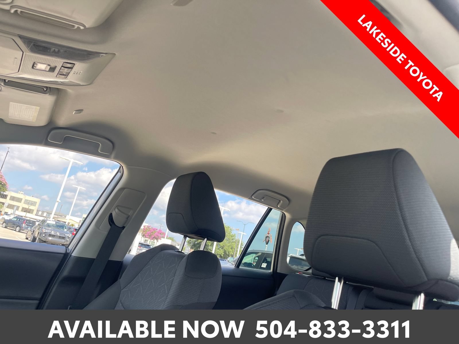 Certified 2025 Toyota RAV4 XLE FWD image 31