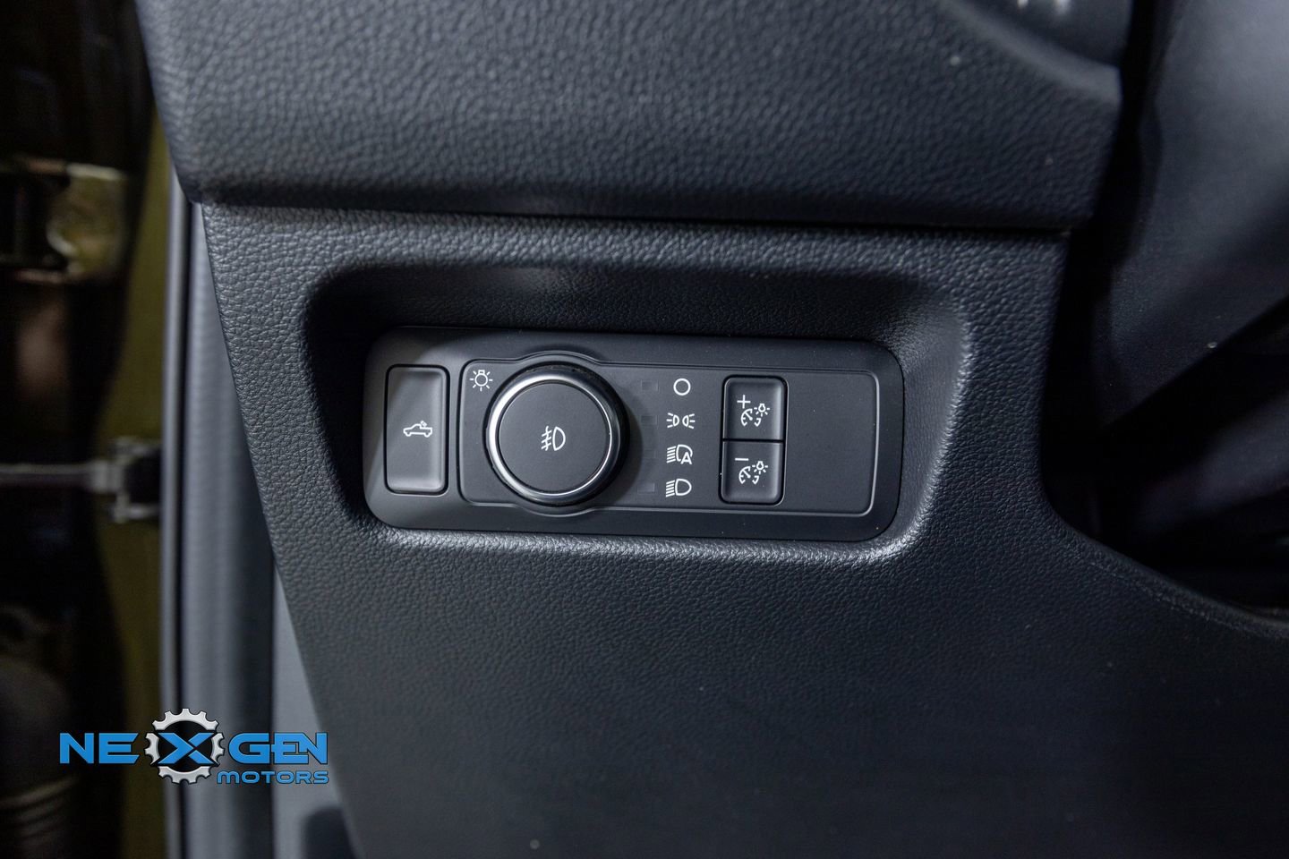 Used 2024 Ford Ranger Raptor AWD/4WD image 13