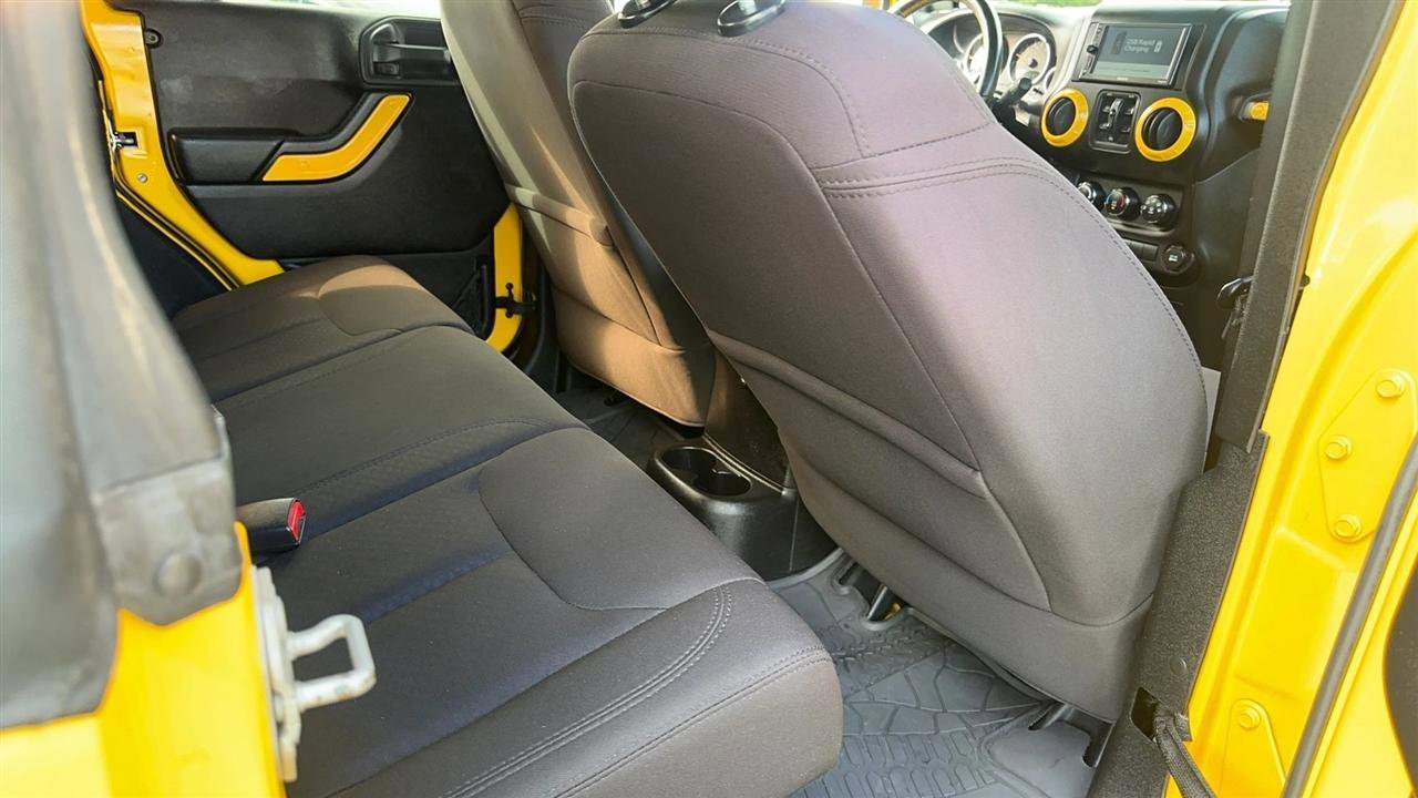 Used 2015 Jeep Wrangler Unlimited Sport w/ Quick Order Package 24S image 31