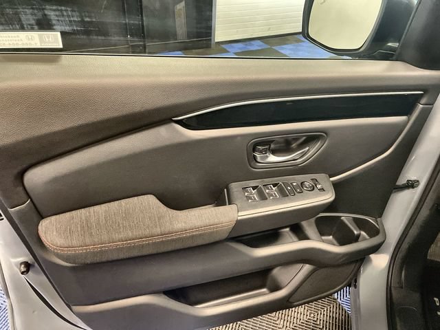 Certified 2025 Honda Pilot Sport image 13