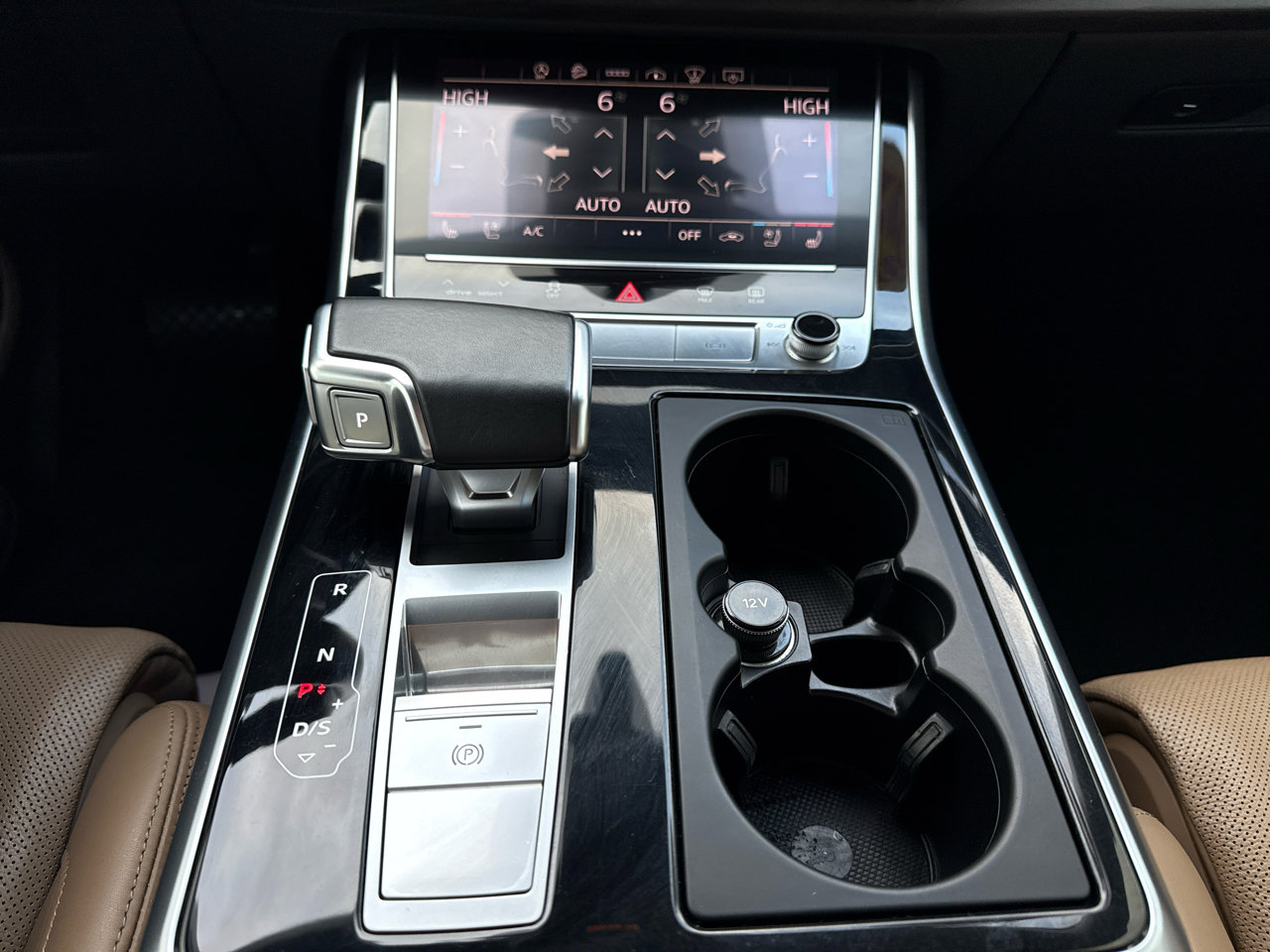 Used 2021 Audi Q8 Prestige w/ Prestige Package image 55