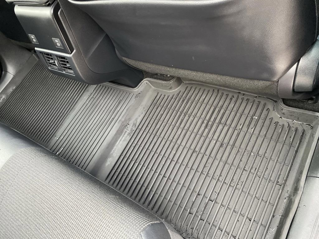 Used 2024 Toyota bZ4X XLE image 43