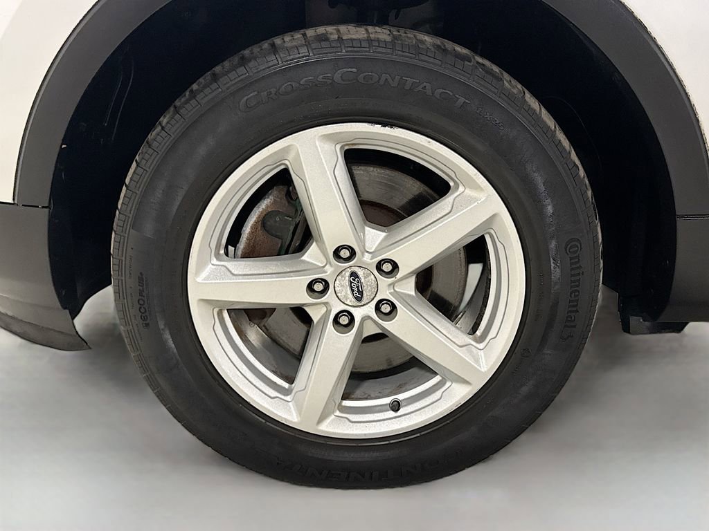 Used 2016 Ford Explorer XLT w/ Equipment Group 202A image 39