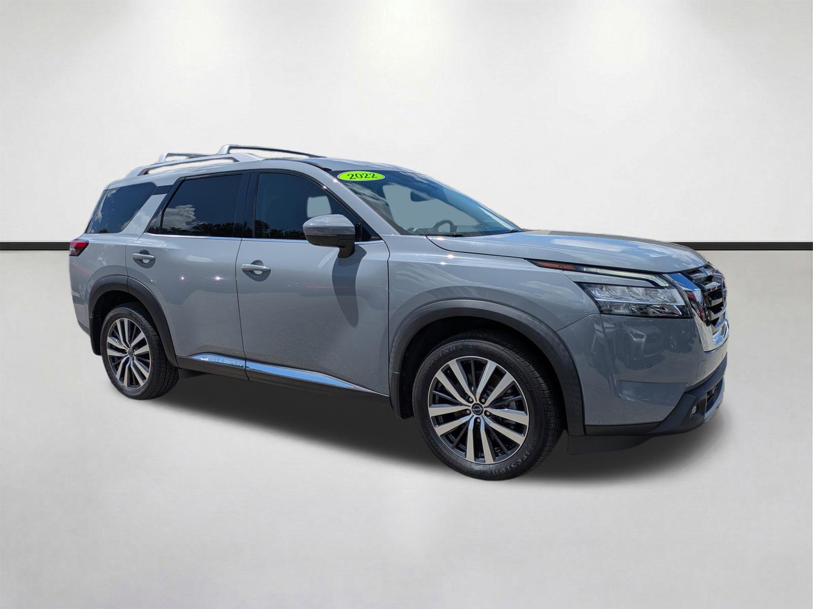 Used 2022 Nissan Pathfinder Platinum w/ Cargo Package