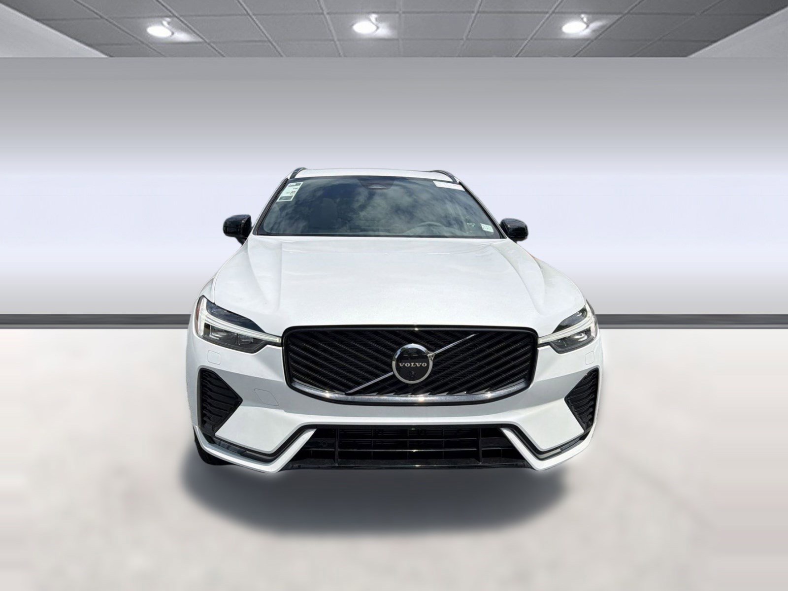 New 2026 Volvo XC60 B5 Plus w/ Climate Package AWD/4WD image 6