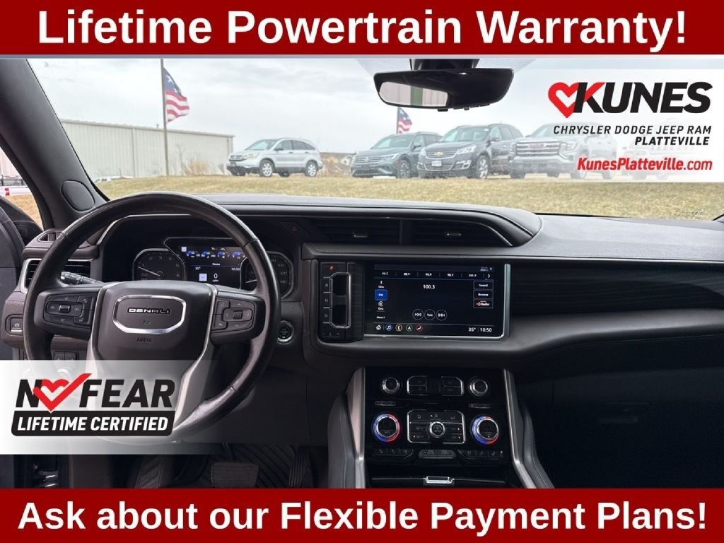 Used 2021 GMC Yukon Denali w/ Denali Premium Package AWD/4WD image 42