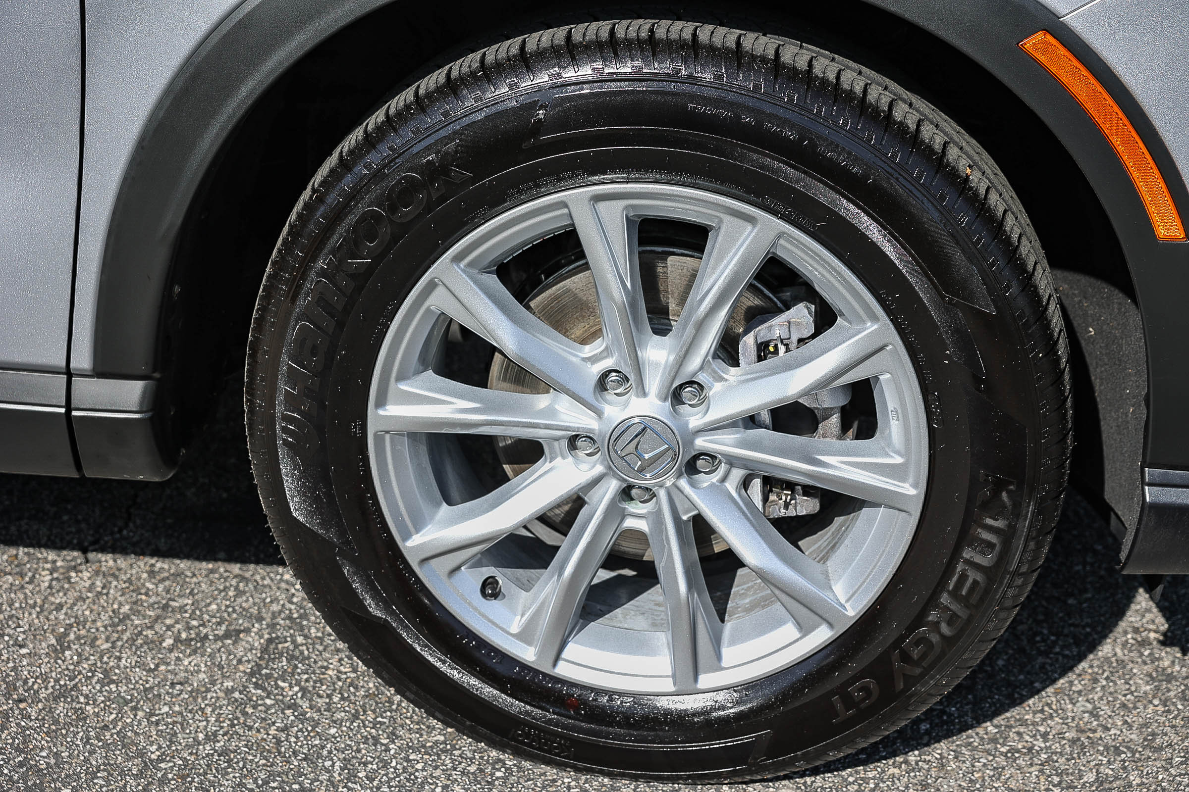 Used 2025 Honda CR-V EX image 12