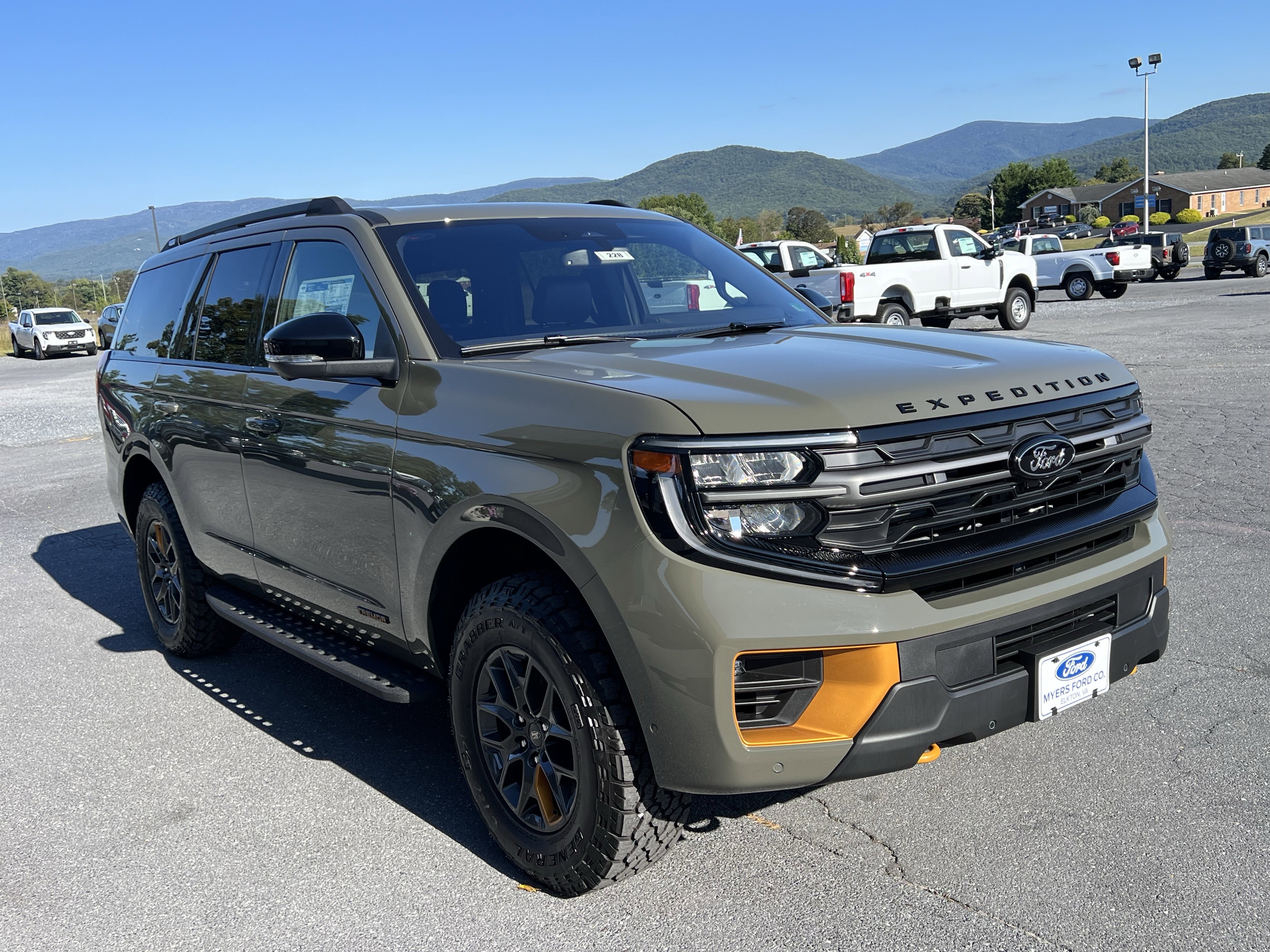 New 2025 Ford Expedition Tremor image 4