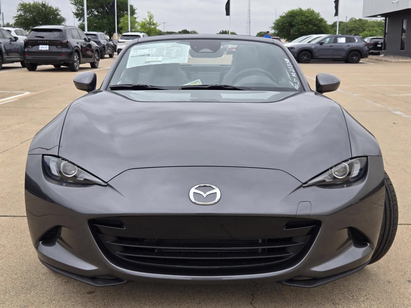 New 2026 MAZDA MX-5 Miata RF Grand Touring RWD image 8