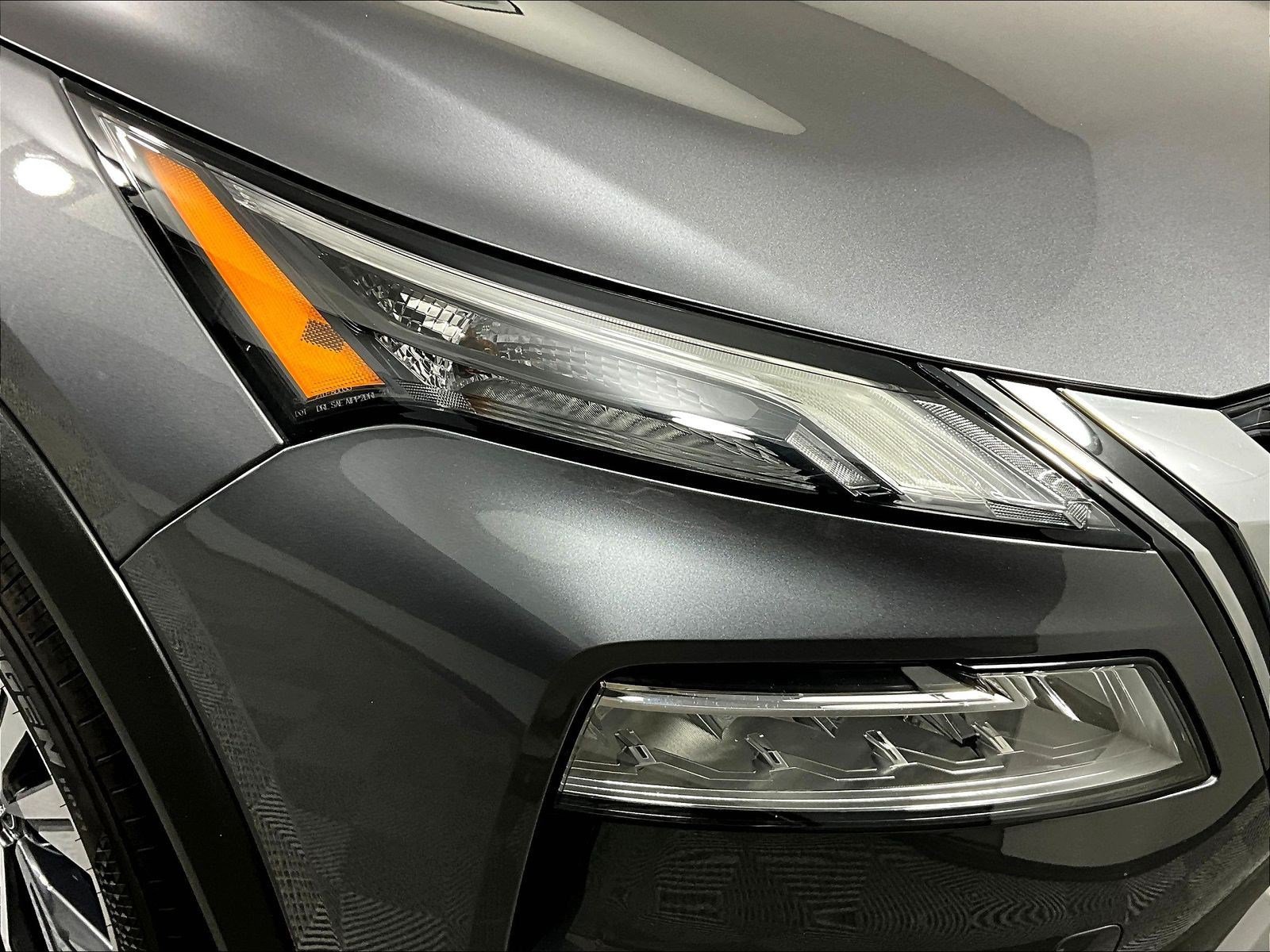 Certified 2023 Nissan Rogue SV w/ SV Premium B Package AWD/4WD image 32