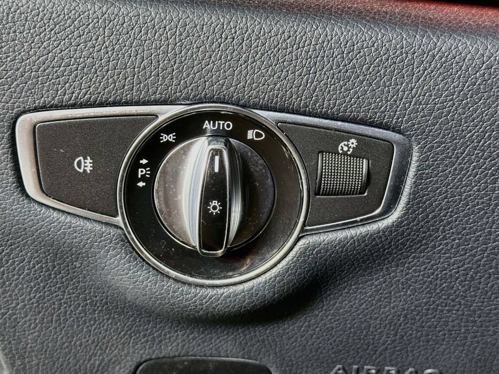 Used 2017 Mercedes-Benz E 300 image 15