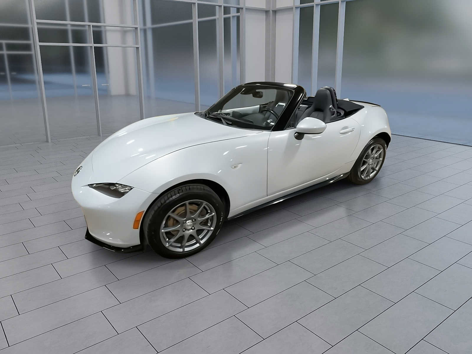 Used 2017 MAZDA MX-5 Miata Grand Touring w/ Appearance Package image 4