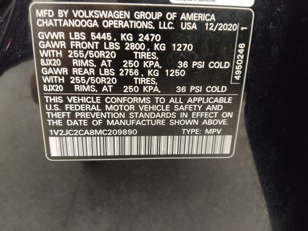 Used 2021 Volkswagen Atlas Cross Sport SE w/ Panoramic Sunroof Package FWD image 33