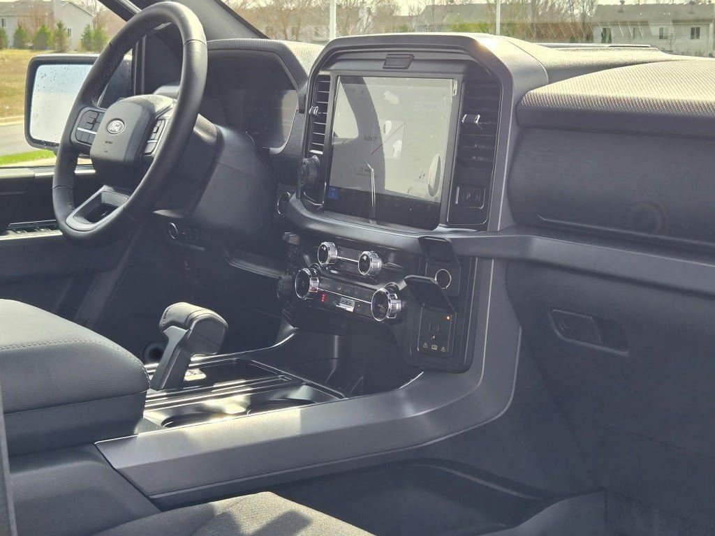 New 2026 Ford F150 XLT w/ Equipment Group 302A MID image 10