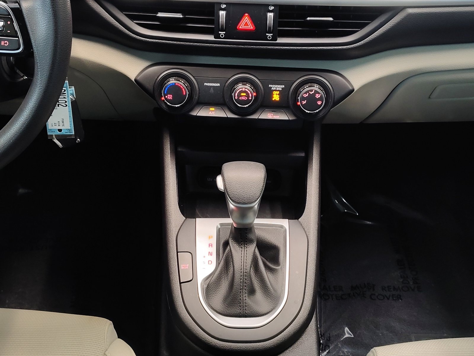 Used 2023 Kia Forte LXS w/ LXS Technology Package FWD image 21